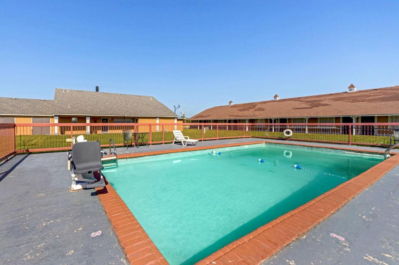 Econo Lodge Pryor Creek Esterno foto