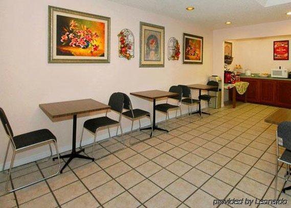 Econo Lodge Pryor Creek Ristorante foto