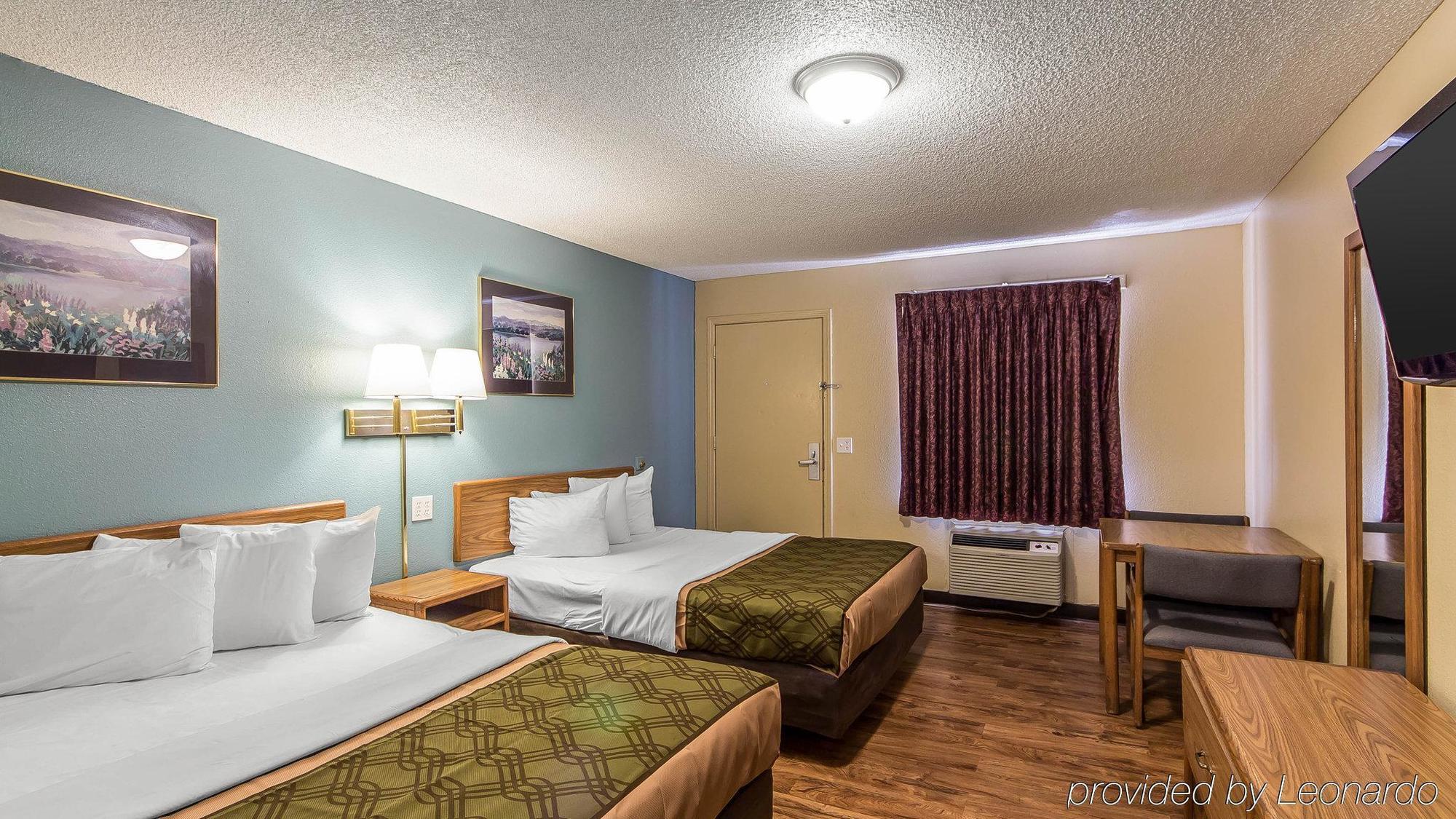 Econo Lodge Pryor Creek Esterno foto
